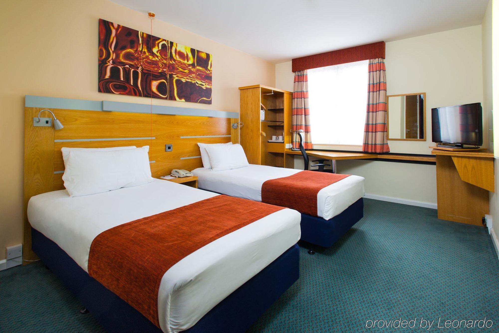 Holiday Inn Express Cardiff Bay, An Ihg Hotel Eksteriør bilde